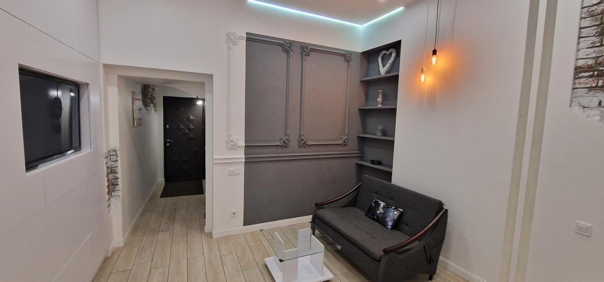 Чорно -Білий Люкс В Центрі Apartment Lviv Exterior photo